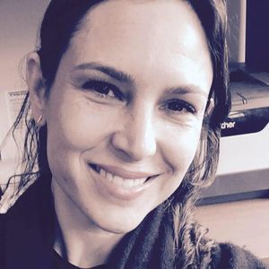 Meet your Posher, Corinne